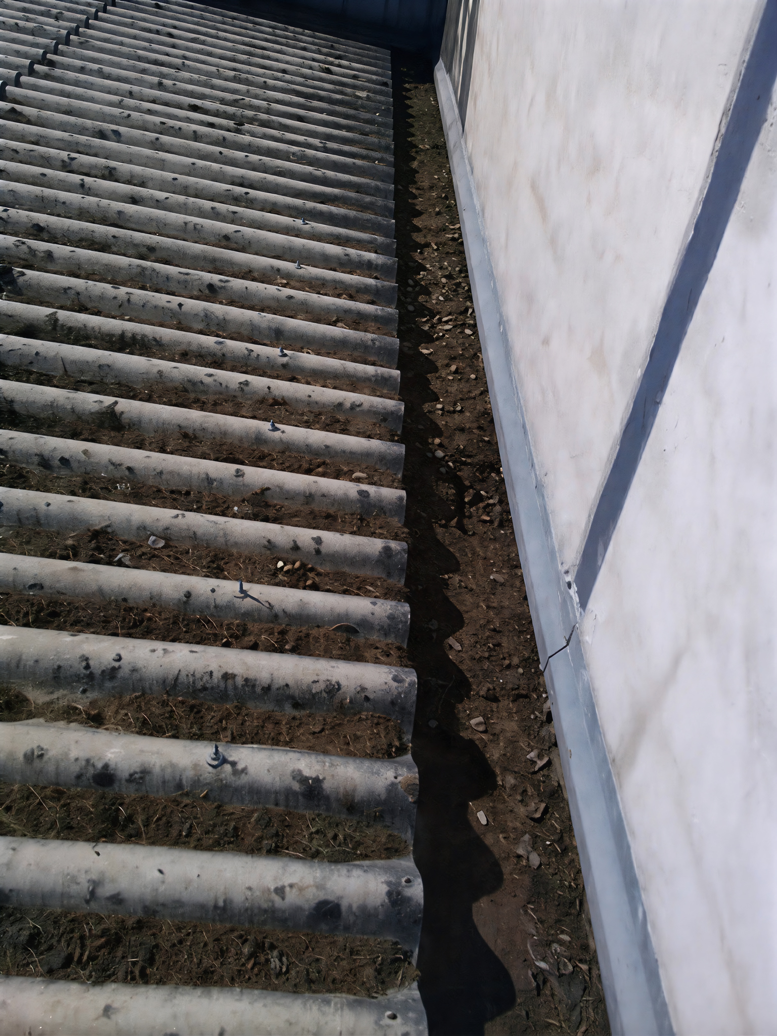 Nettoyage de gouttières et chéneaux